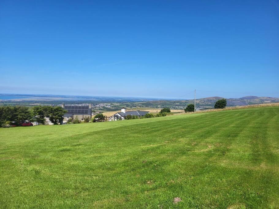 Amazing Coastal & Sunset Views In Eryri Villa Llanllyfni Екстериор снимка